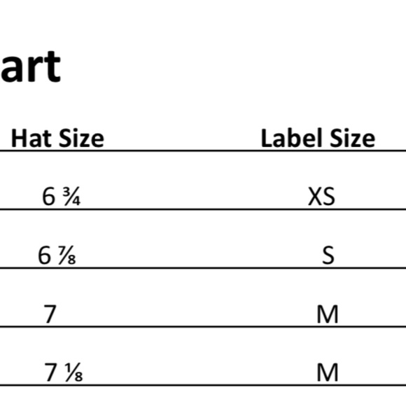 Danier Leather Y2K Reversible Knit Bucket Hat - Picture 5 of 5